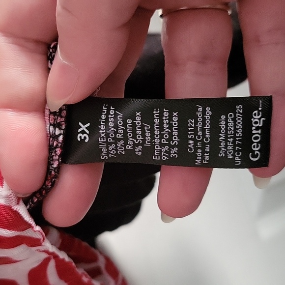 Ruffle Print 3/4 Sleeve Top - Picture 4 of 8